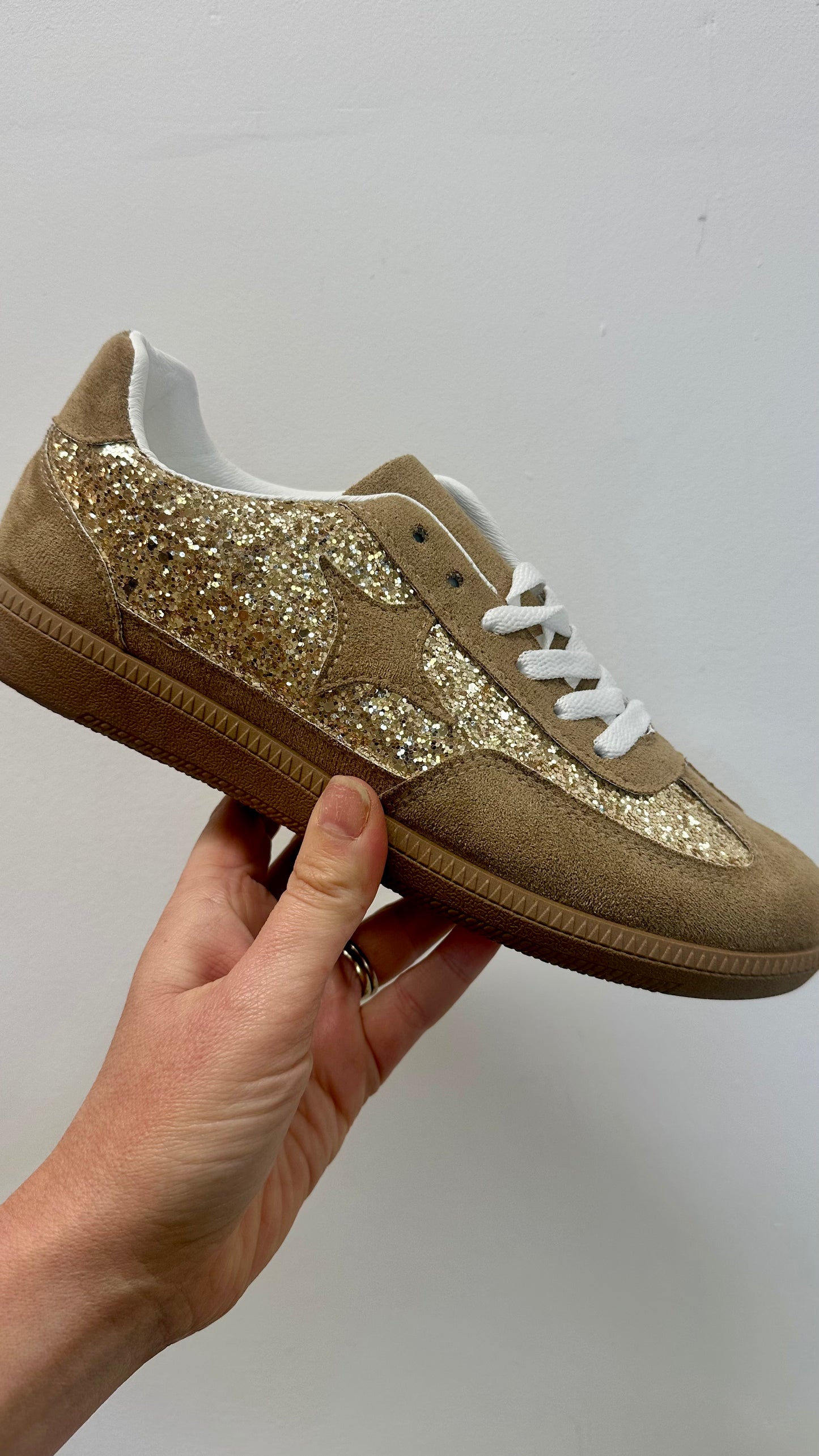 Mocha / Gold Glitter Trainers