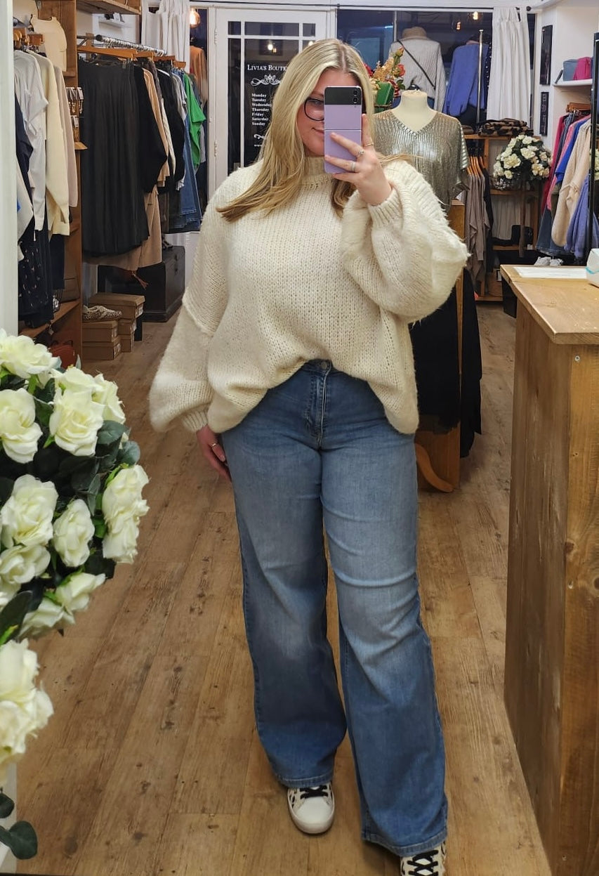 Cream chunky knit jumper